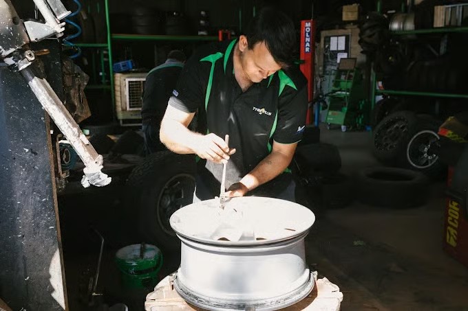 Tyre fitting & new rims