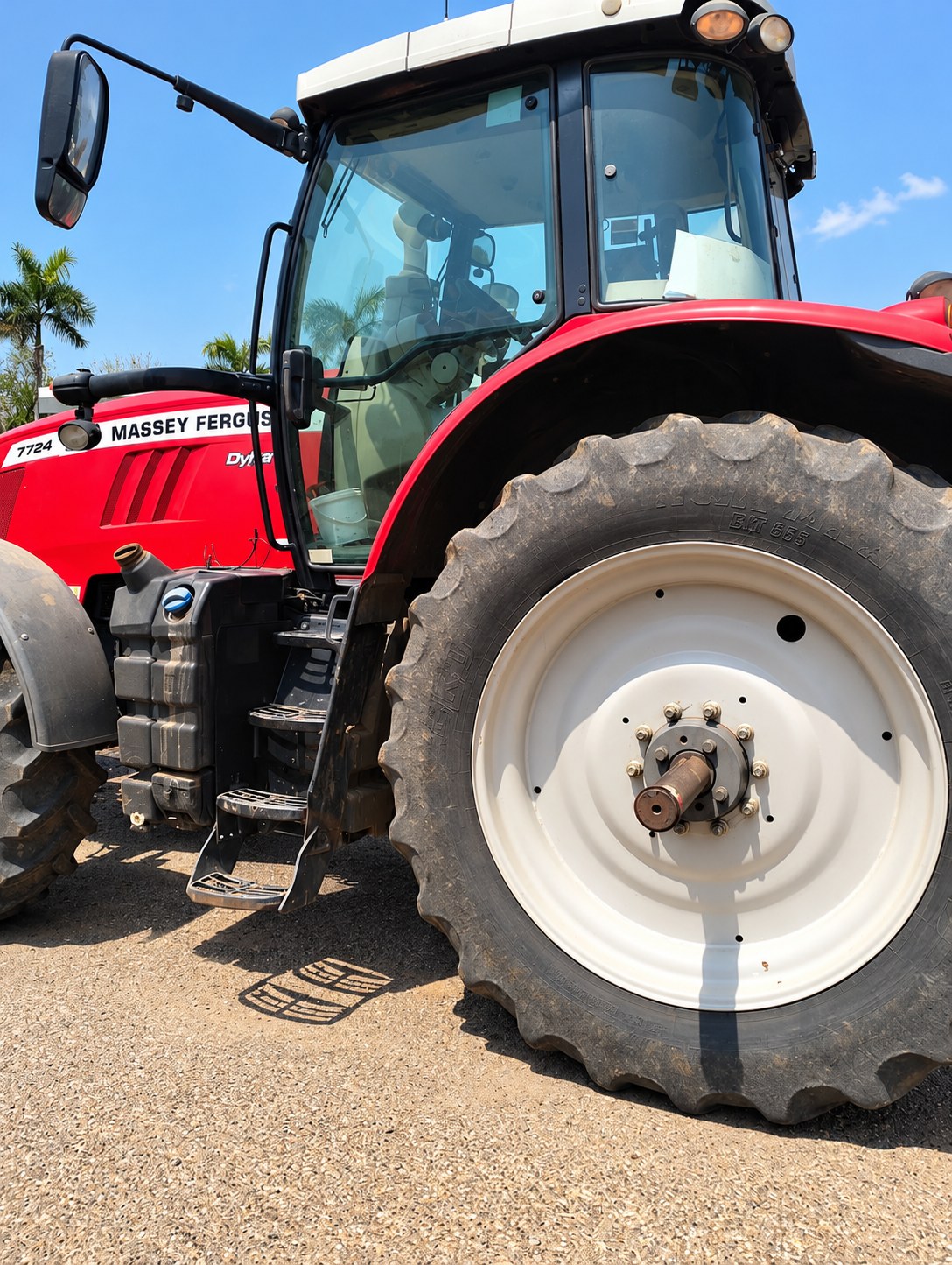 Massey Ferguson in the yard